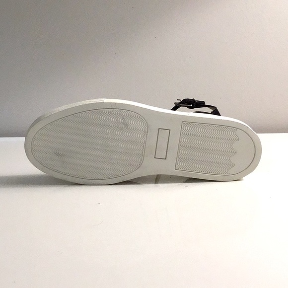 KMB Size 9.5 Navy Buckle Strap Sneakers - Picture 5 of 6